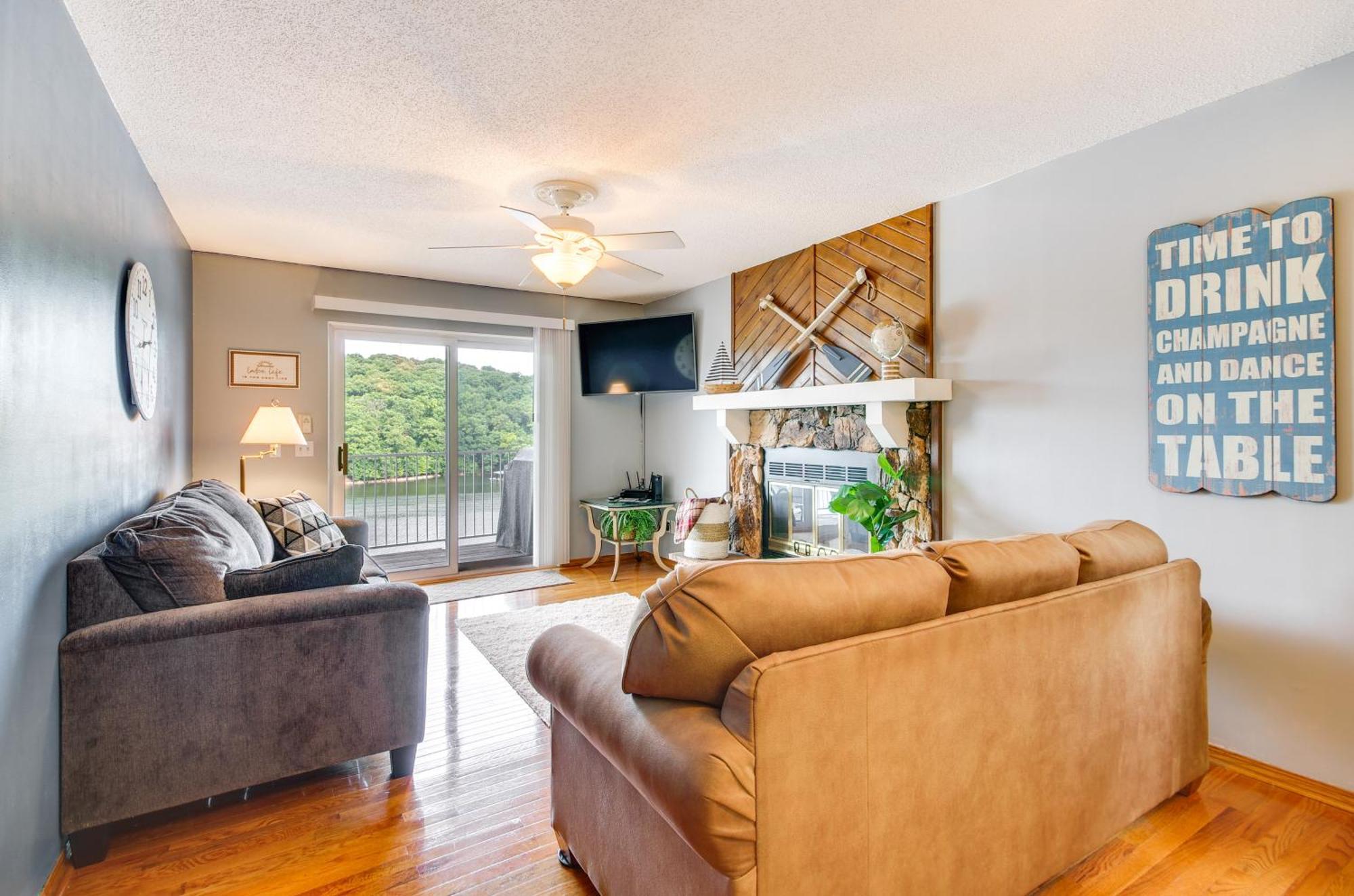 Cozy Lake Ozark Condo Rental With Grill, Pool Access Extérieur photo